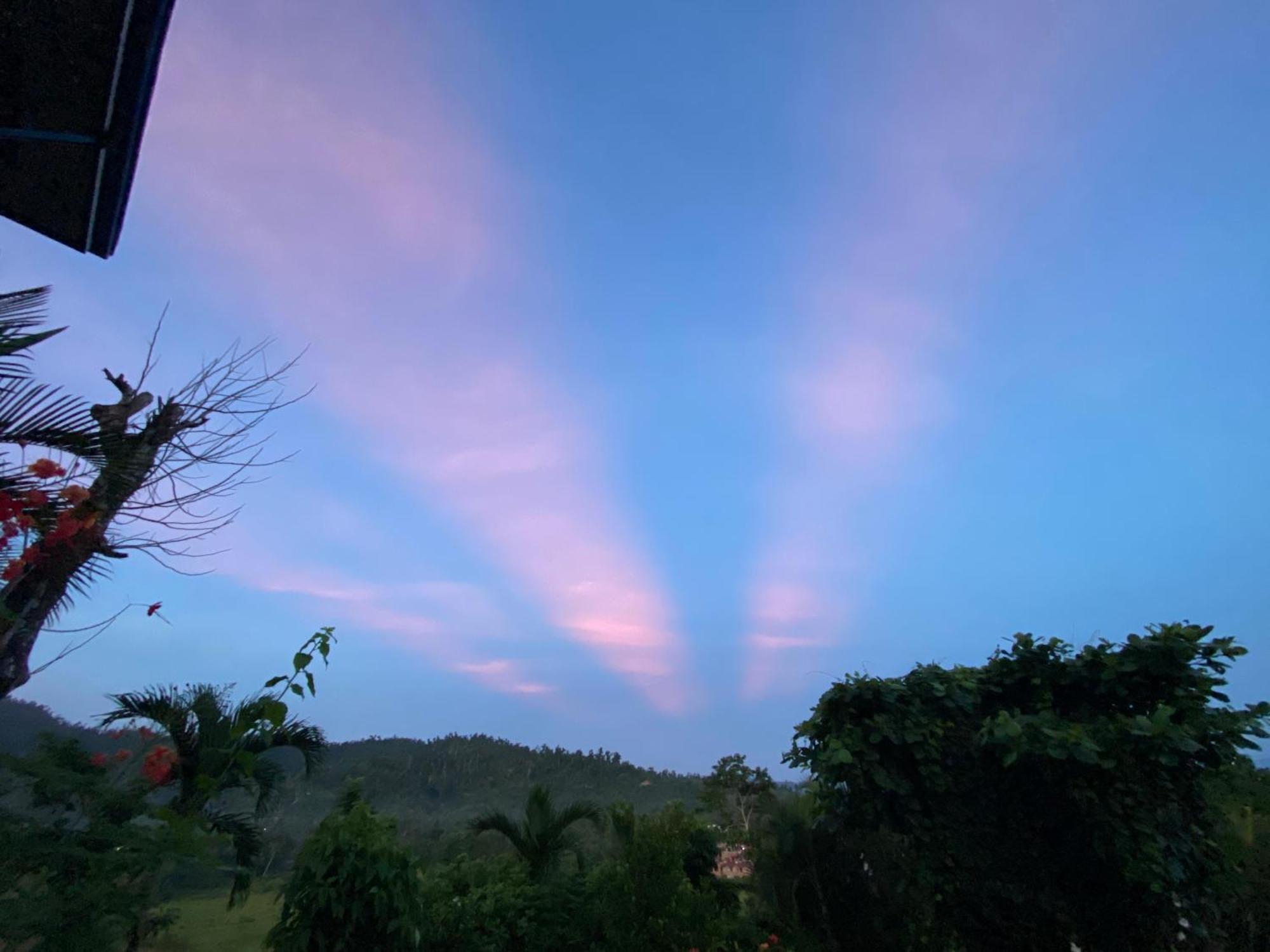 Santa Claus Hilltop San Vicente  Bagian luar foto
